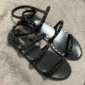 Steve Madden stud black sandals size 10